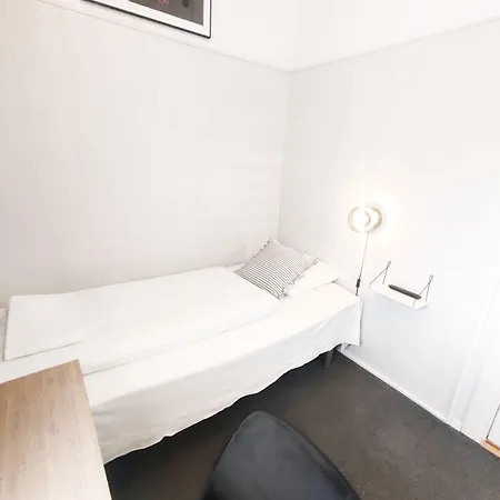 Hotel Centralhotellet 2*