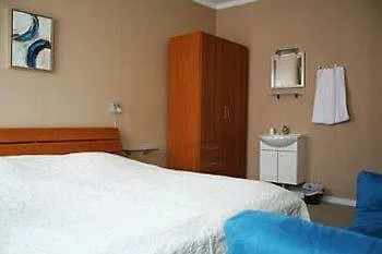 Central Hotellet 2*
