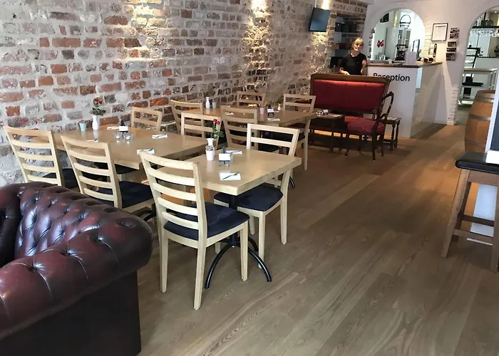 Centralhotellet 2* キューゲ