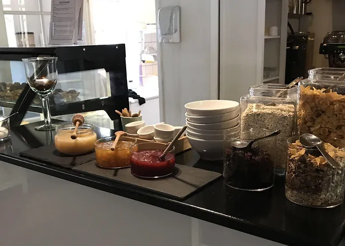 Hotell Centralhotellet 2*